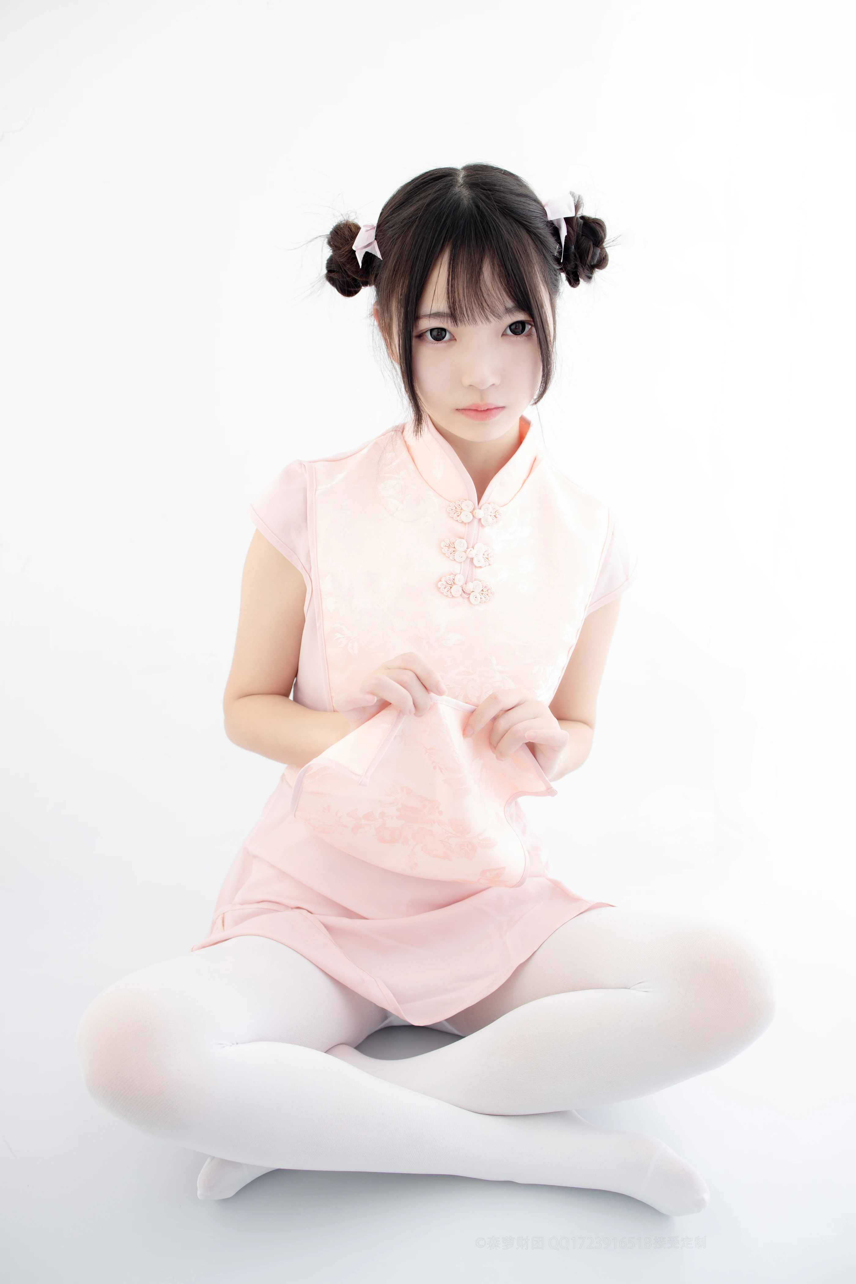 森萝财团 X-052 [66P 1V]插图5